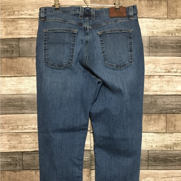 LL Bean Bean Flex Classic Fit Jeans Men’s 36x29 Med Wash Blue (Flaw Read) - Picture 7 of 12